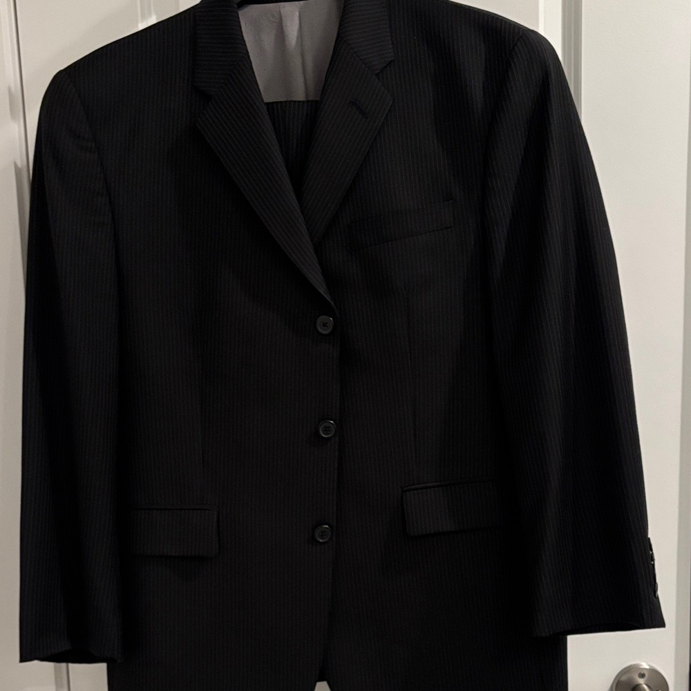 Calvin Klein Black Men’s Tailored Suit